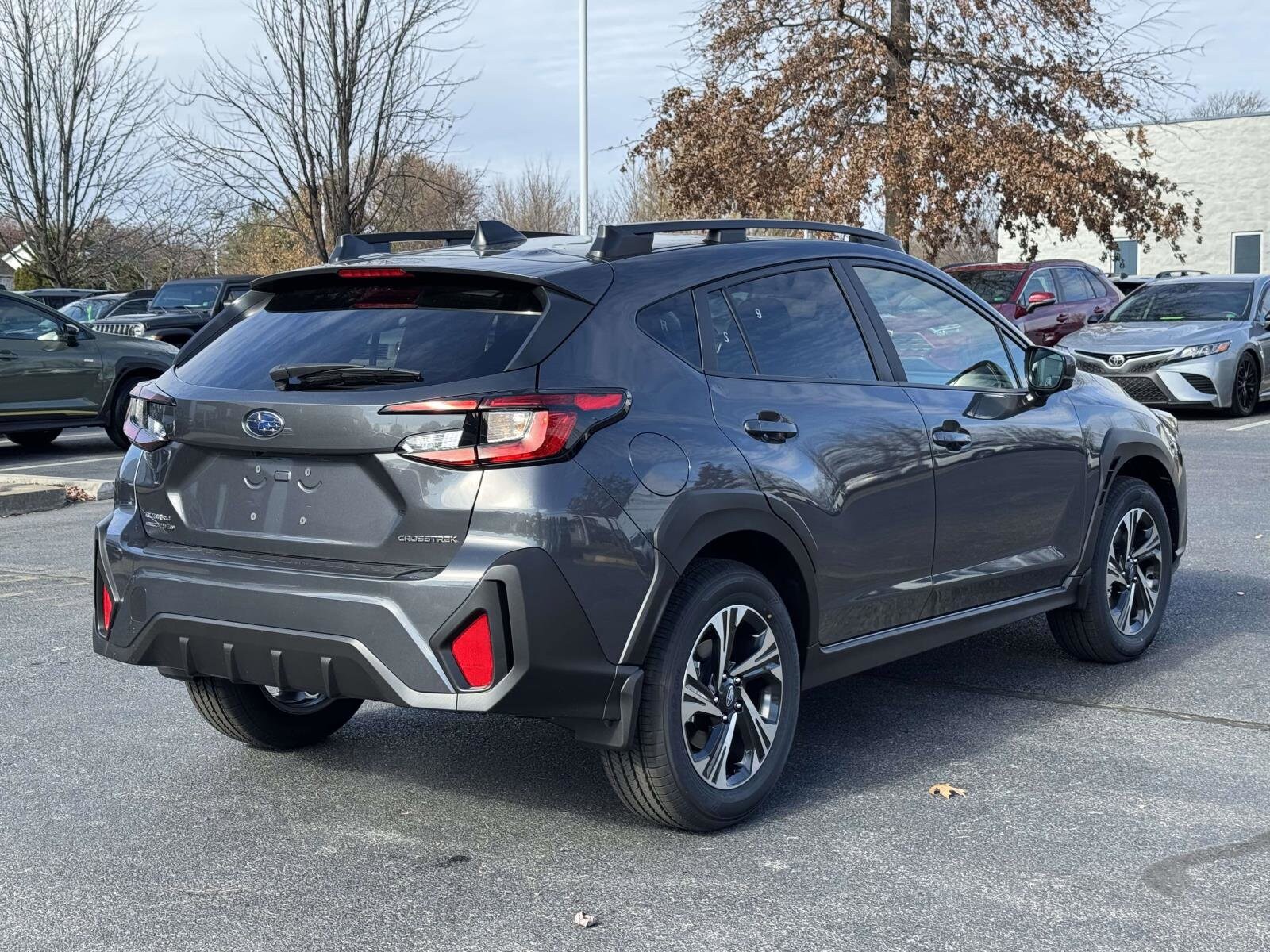 2025 Subaru Crosstrek Premium photo 2