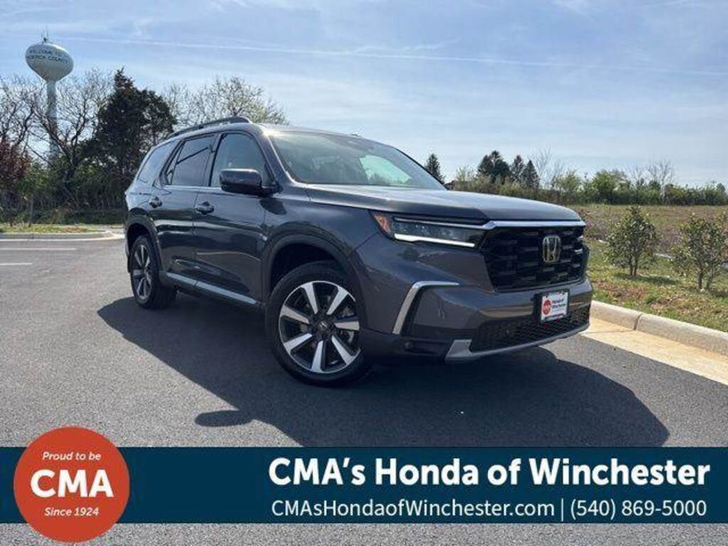 Used 2025 Honda Pilot SUV