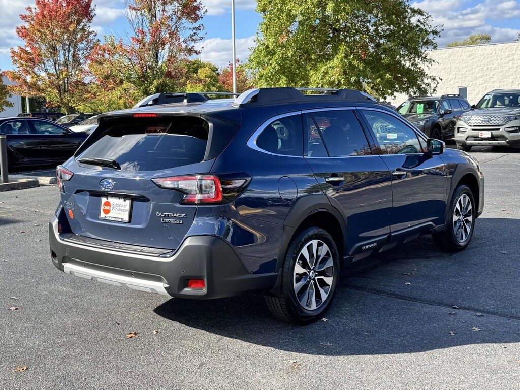 New 2025 Subaru Outback  SUV