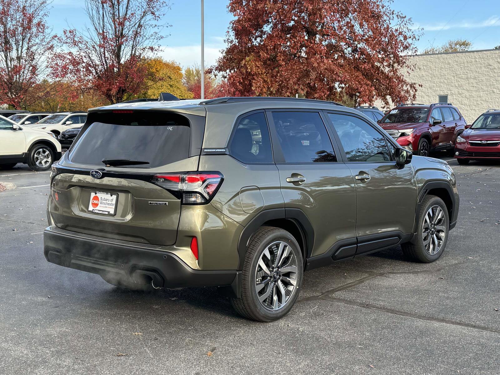 2025 Subaru Forester Touring photo 2