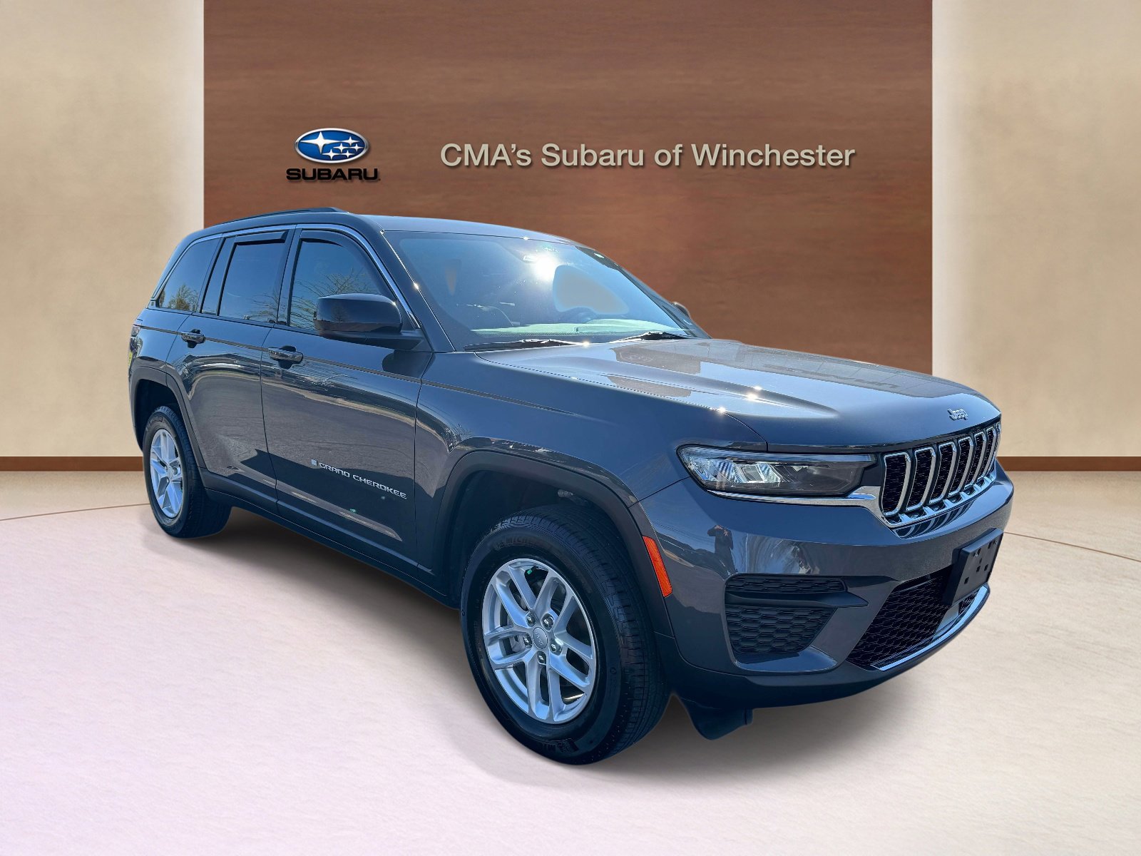 2025 Jeep Grand Cherokee Laredo