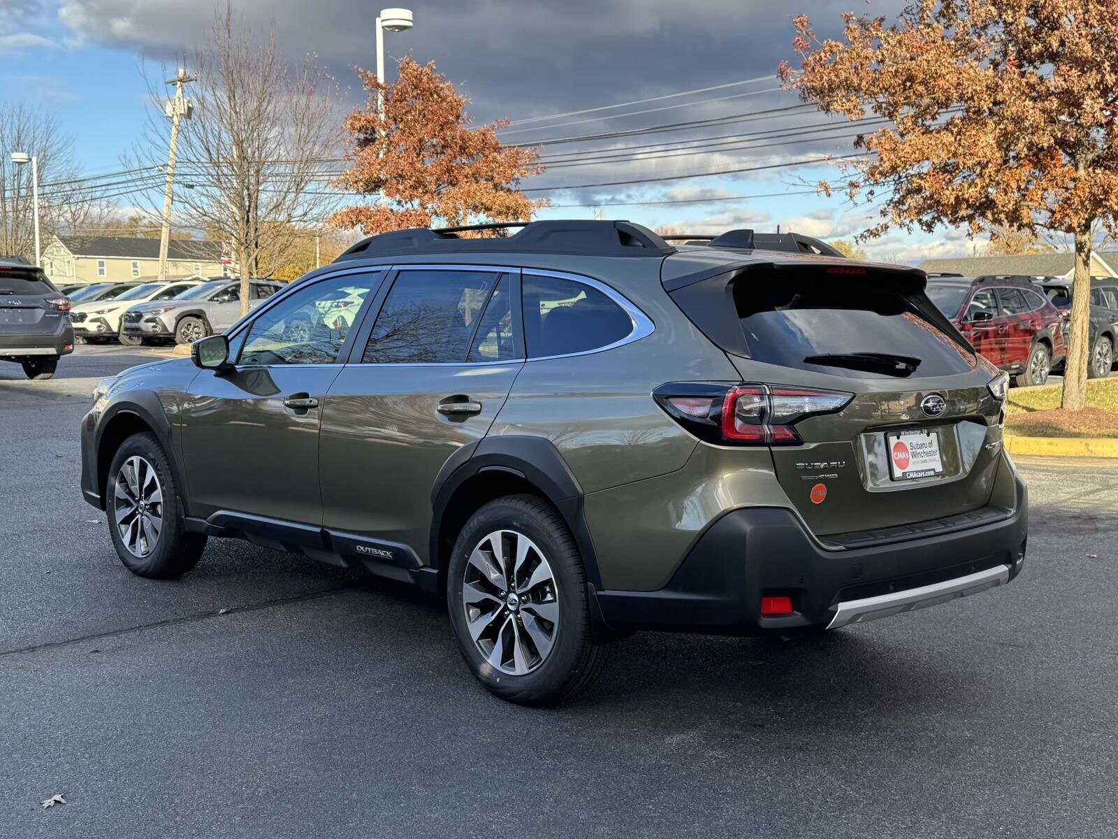 2025 Subaru Forester Touring photo 2