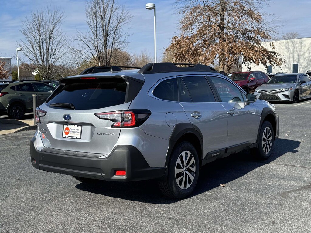 New 2025 Subaru Outback SUV