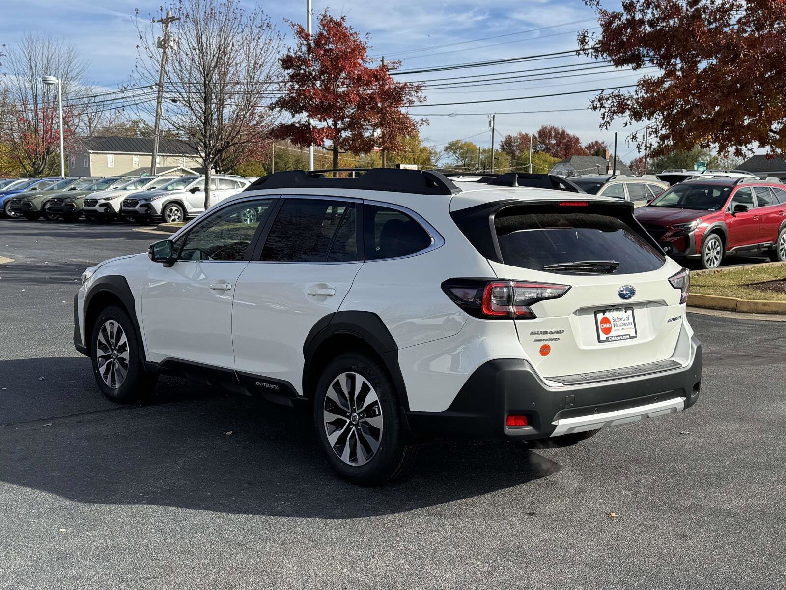 2025 Subaru Outback Limited photo 4