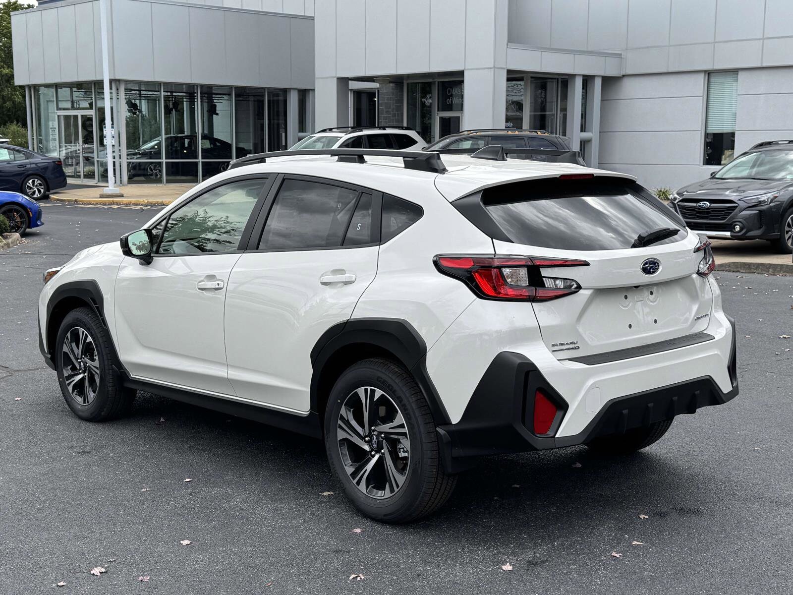2025 Subaru Crosstrek Premium photo 4