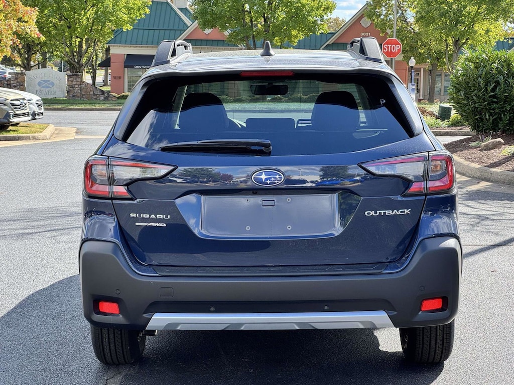 New 2025 Subaru Outback  SUV