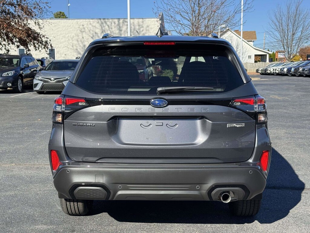New 2025 Subaru Forester SUV