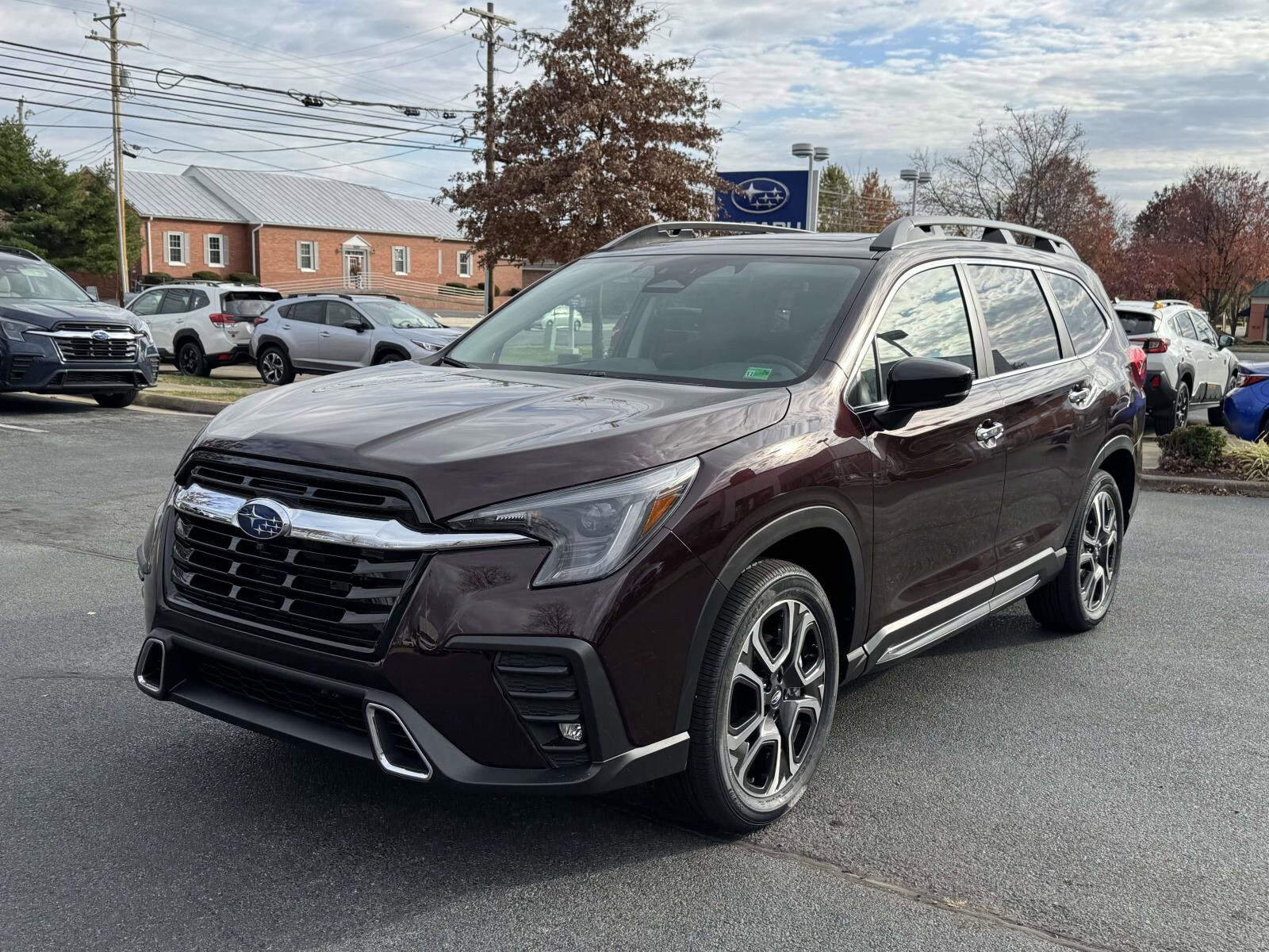 2026 Subaru Ascent Touring photo 4