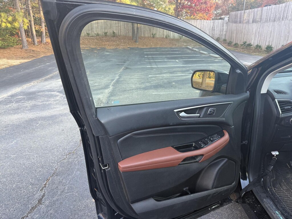 Used 2017 Ford Edge Titanium