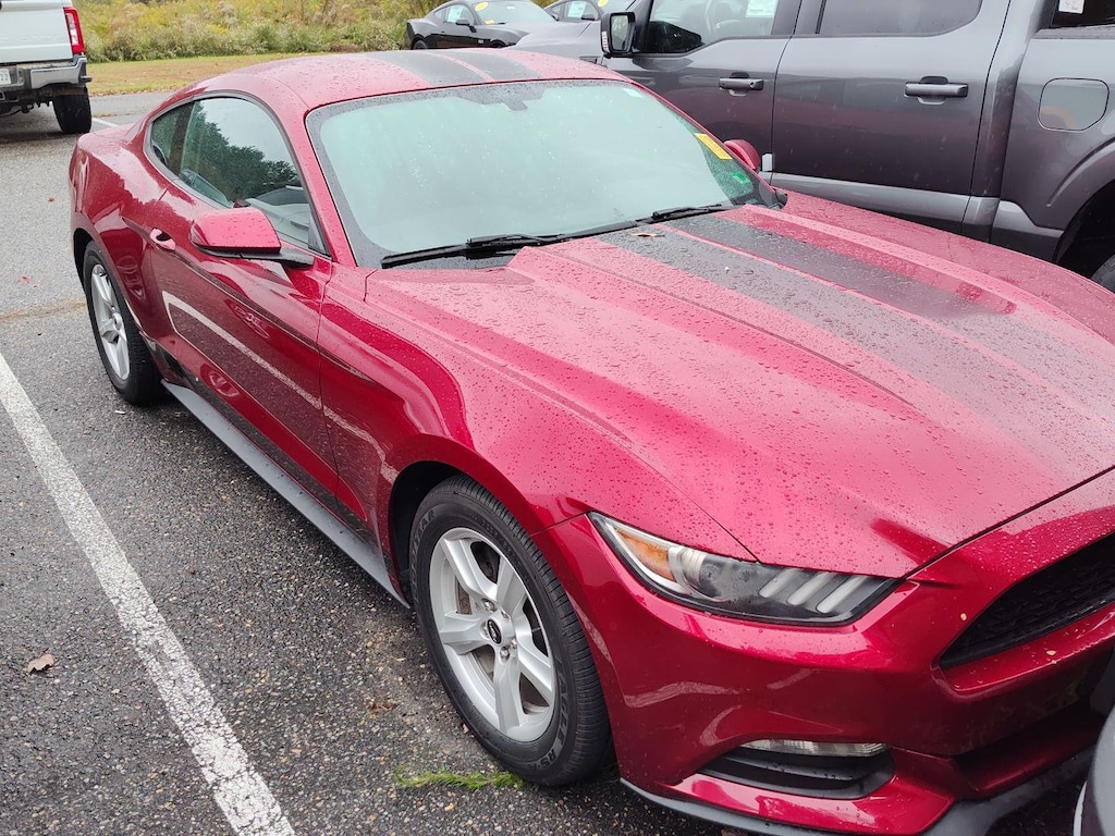 Used 2017 Ford Mustang V6 Fastback