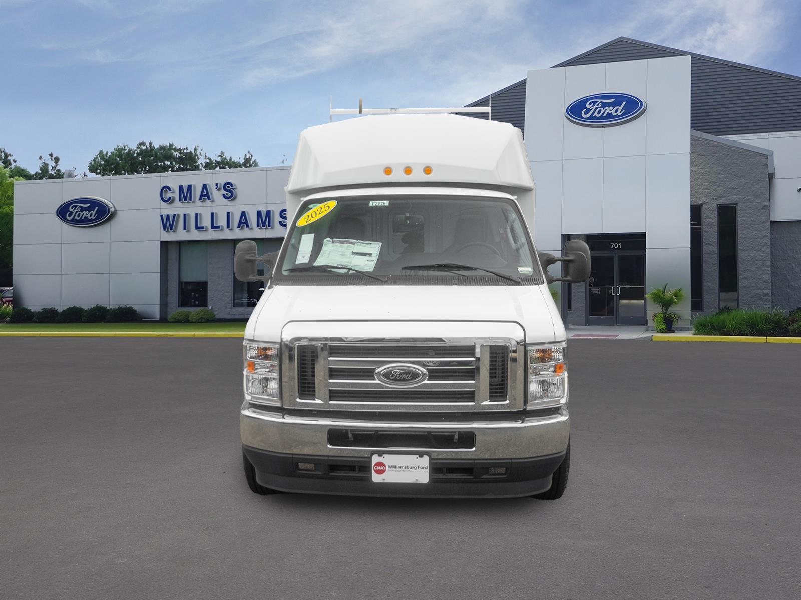 2025 Ford E-350 photo 2