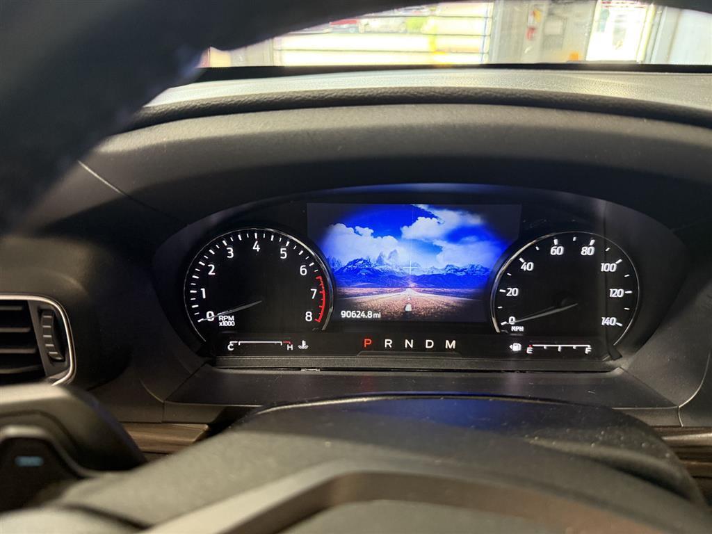 2020 Ford Explorer Limited photo 4