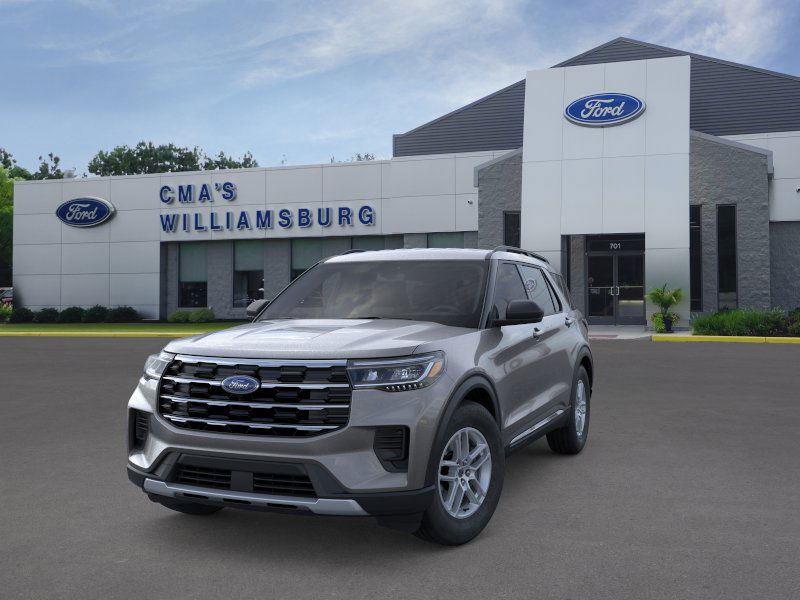 2025 Ford Explorer photo 2