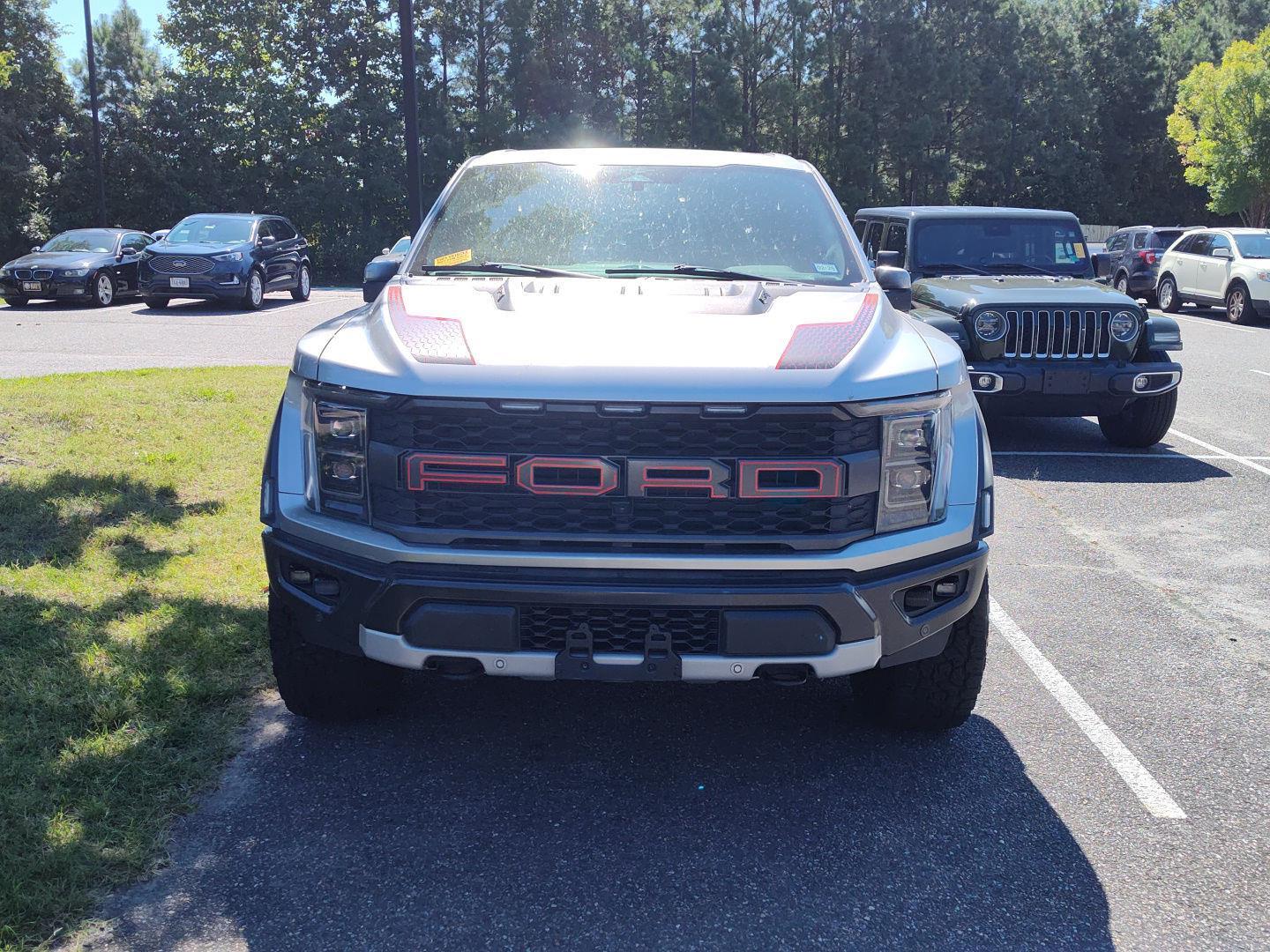2023 Ford F-150 Raptor photo 2
