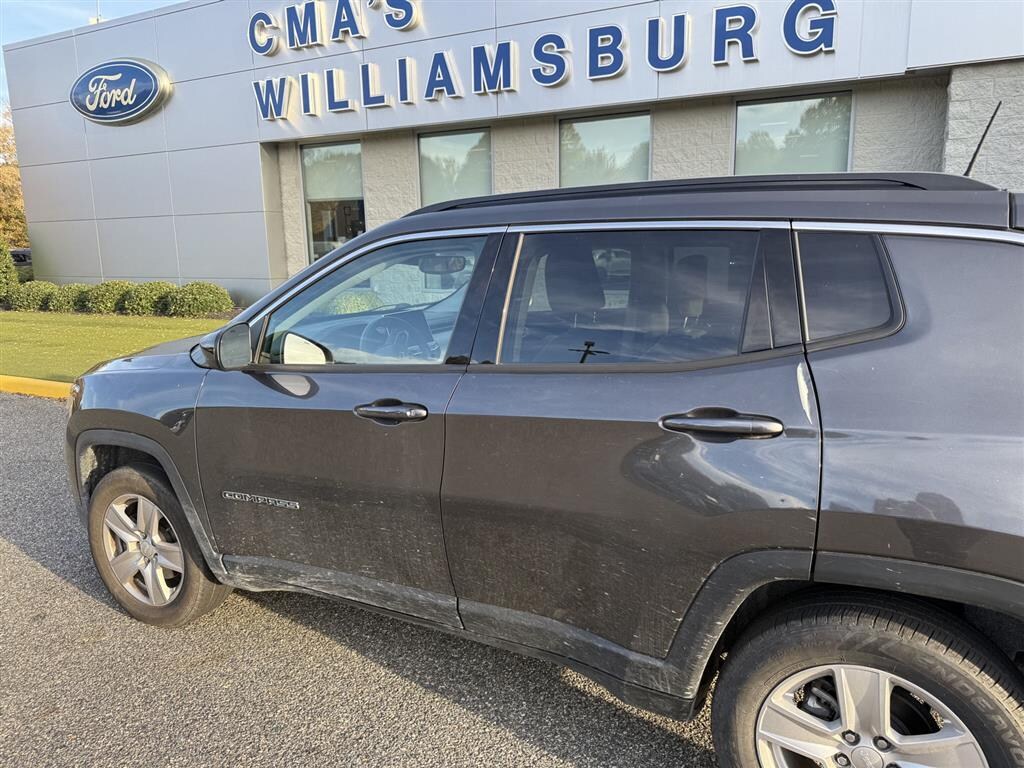 Used 2022 Jeep Compass Latitude SUV