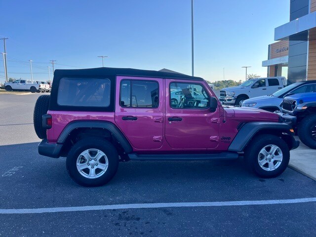 2021 Jeep Wrangler Unlimited Sport photo 4
