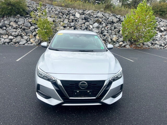 2021 Nissan Sentra SV photo 2