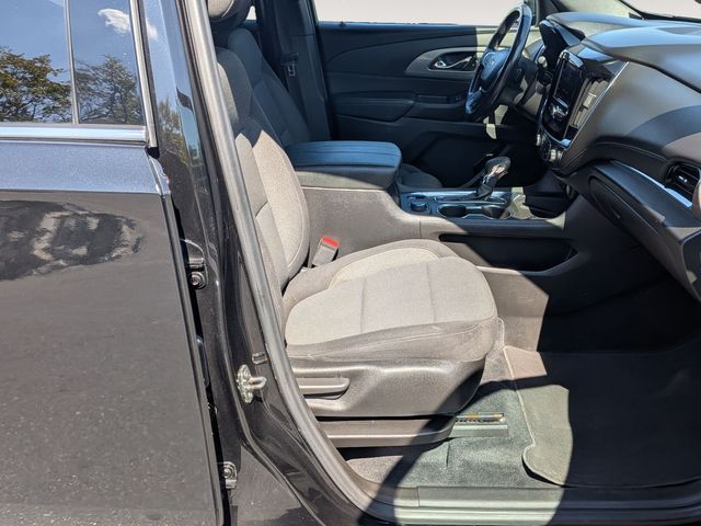 2022 Chevrolet Traverse 1LT - Photo 30