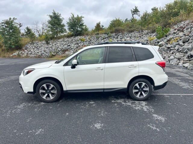 2017 Subaru Forester 2.5i photo 4