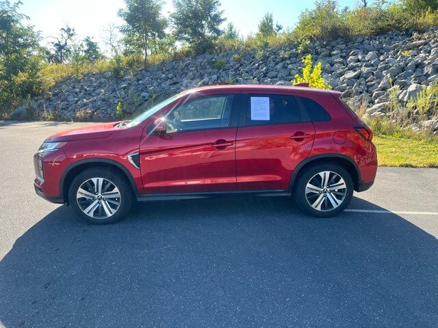2022 Mitsubishi Outlander Sport SE photo 4