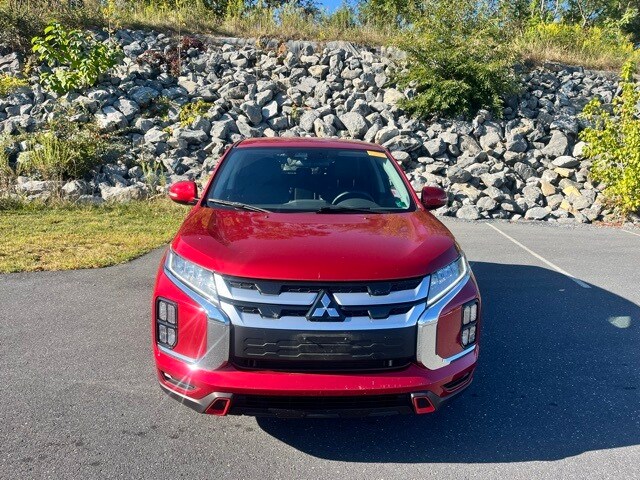 2022 Mitsubishi Outlander Sport SE photo 2
