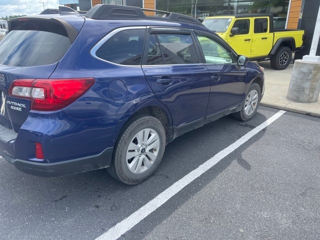 Used 2017 Subaru Outback Premium with VIN 4S4BSACC1H3429328 for sale in Staunton, VA