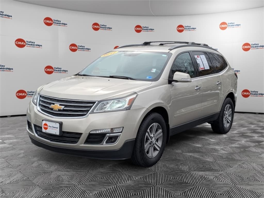 Used 2017 Chevrolet Traverse 2LT SUV