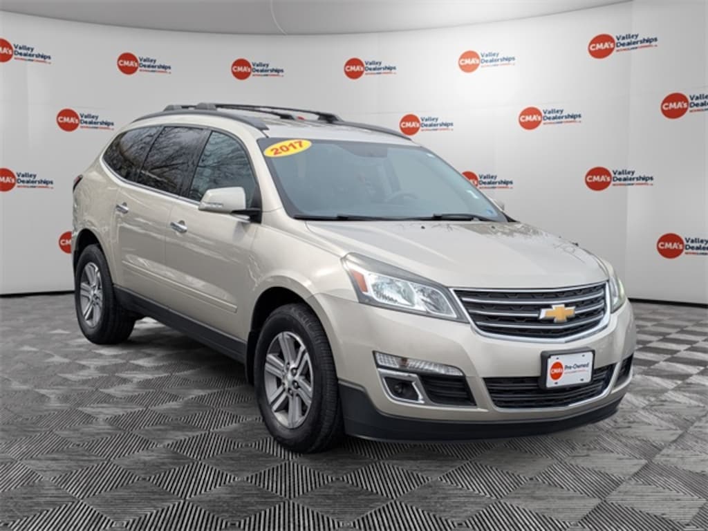 Used 2017 Chevrolet Traverse 2LT SUV