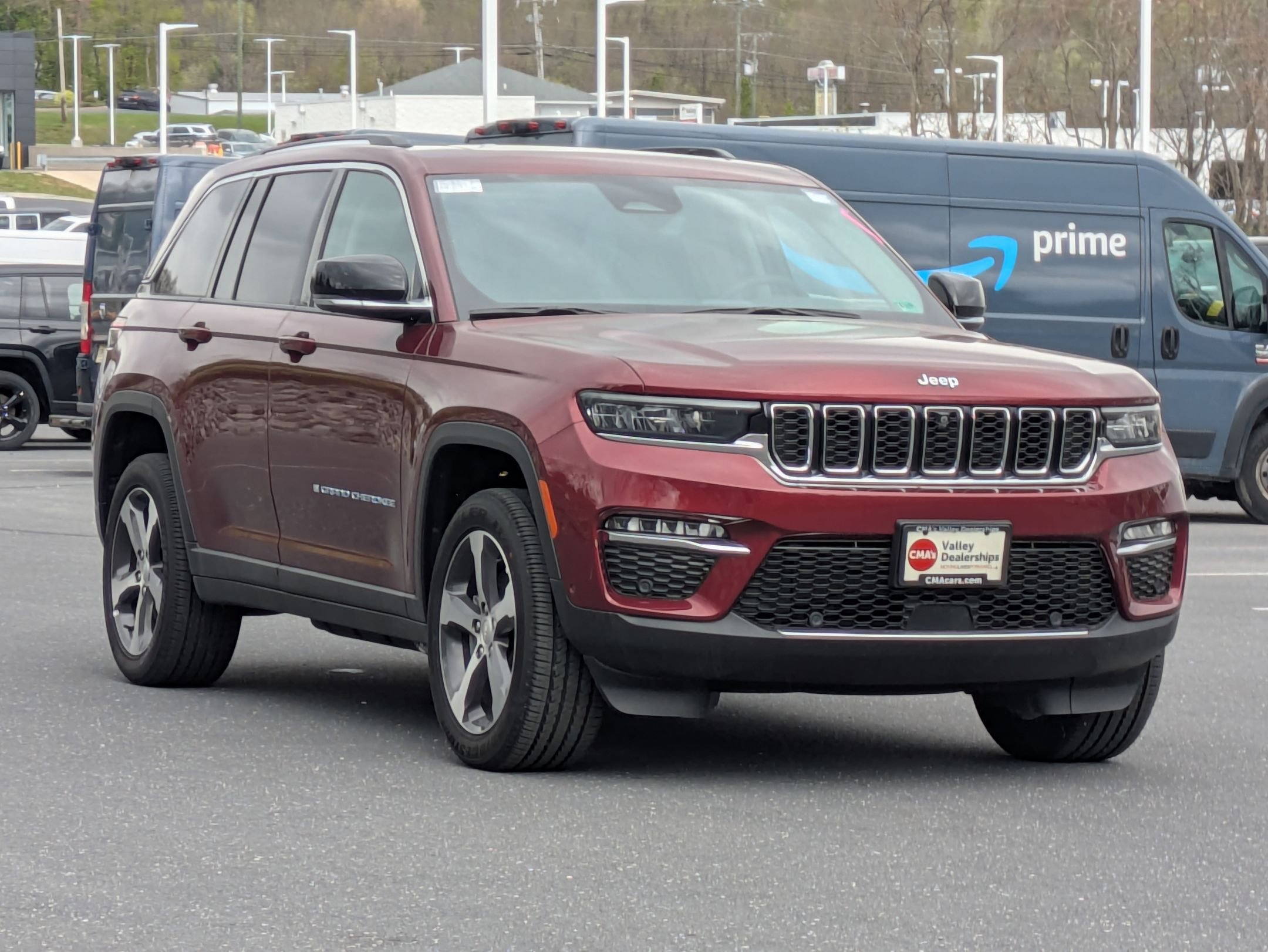 2024 Jeep Cherokee 4xe photo 3