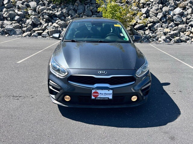 2021 Kia Forte FE photo 2