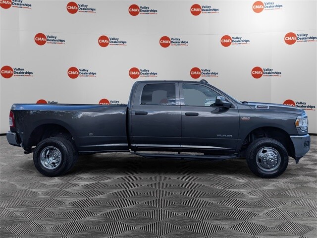 2021 Ram 3500 Tradesman photo 4