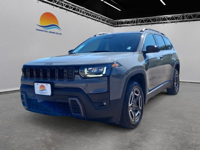 2027 Jeep Cherokee Laredo
