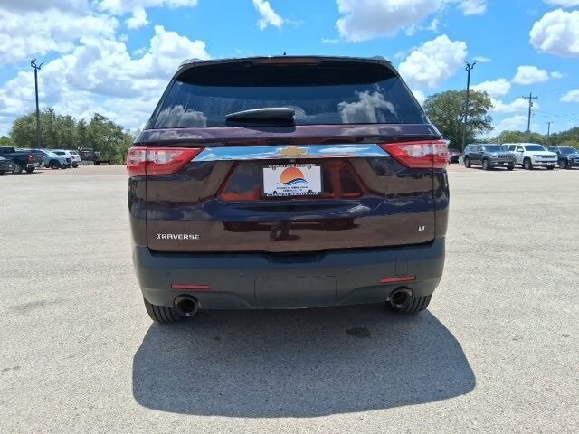 2021 Chevrolet Traverse photo 3