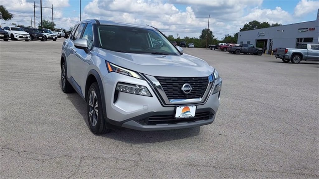 Used 2023 Nissan Rogue SV SUV
