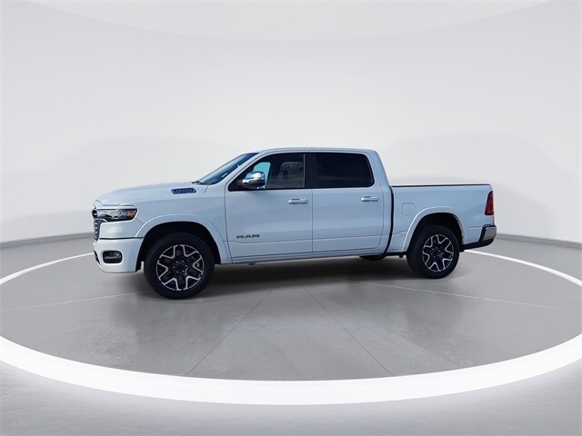 2025 Ram 1500 Laramie photo 3