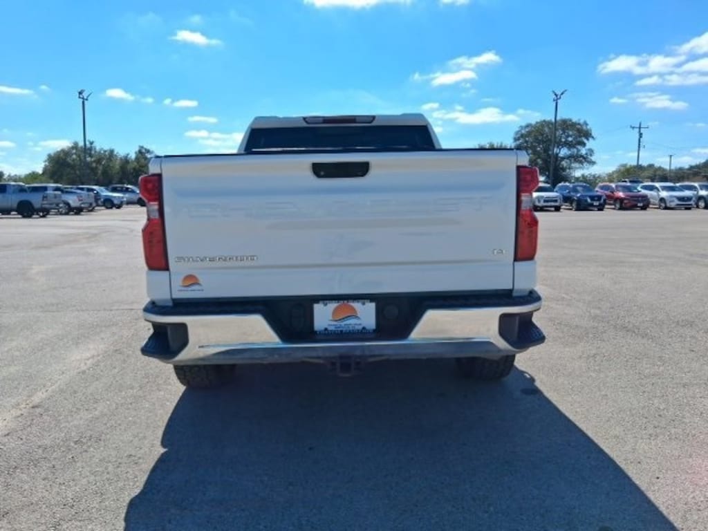 Used 2021 Chevrolet Silverado 1500 LT Truck