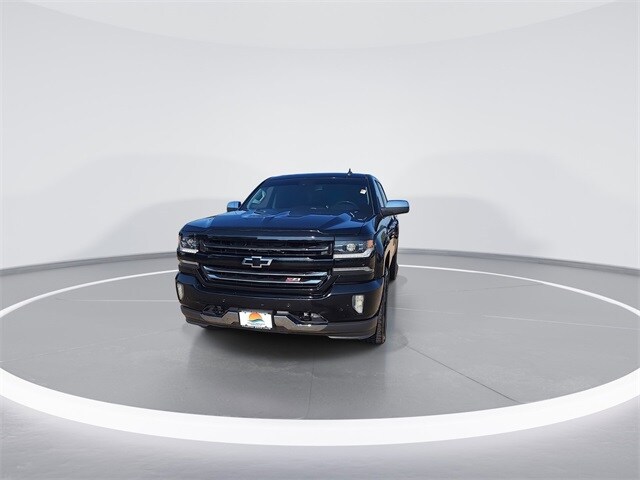 2017 Chevrolet Silverado 1500 LTZ photo 4
