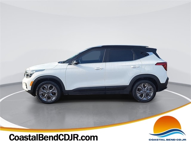 2024 Kia Seltos S's photo