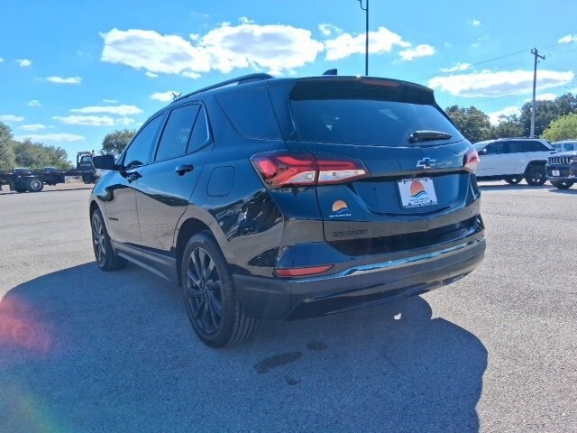 2023 Chevrolet Equinox RS photo 3