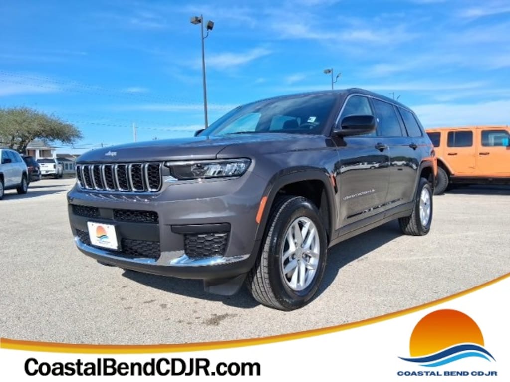 New 2025 Jeep Grand Cherokee L Laredo Sport Utility