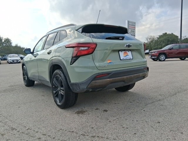 2025 Chevrolet Trax ACTIV photo 3