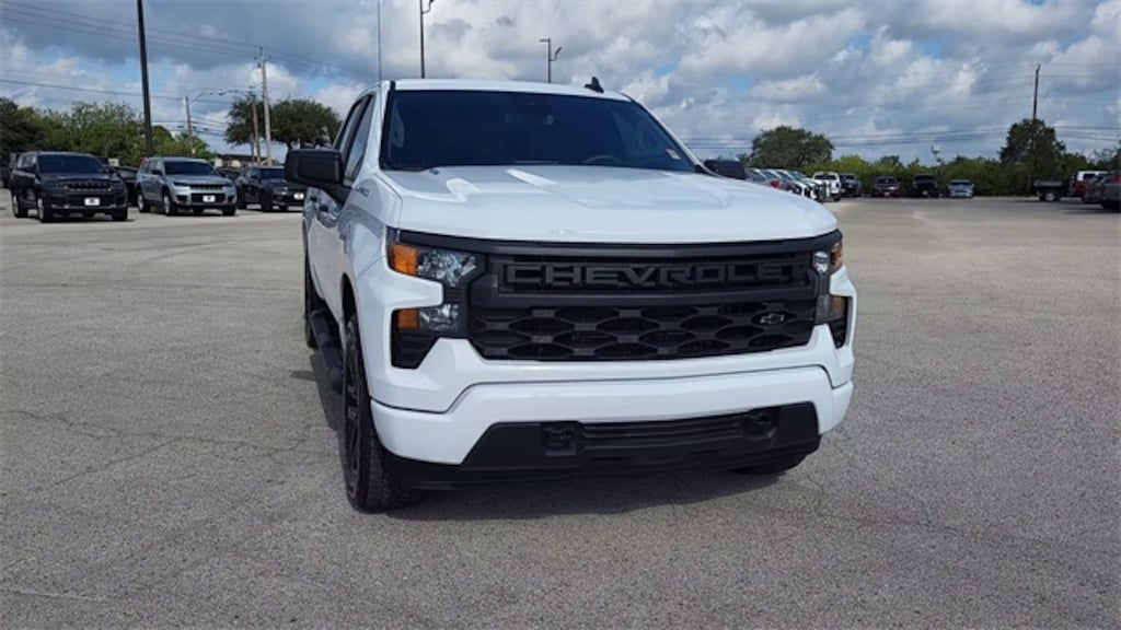Used 2025 Chevrolet Silverado 1500 Custom Truck