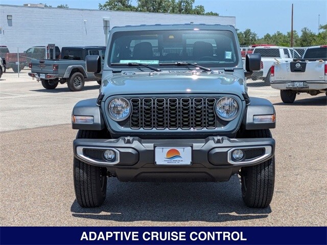 2025 Jeep Gladiator Sport photo 2