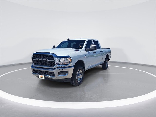 2024 Ram 2500 Tradesman photo 2