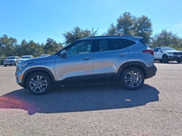 Used 2023 Kia Seltos S with VIN KNDEU2AA8P7422242 for sale in Beeville, TX