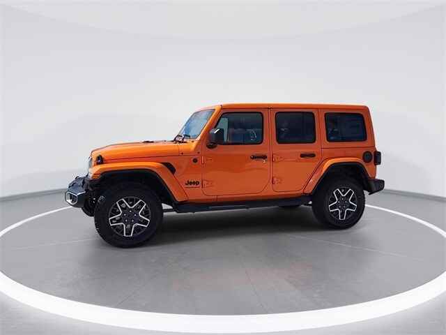 2025 Jeep Wrangler Sahara photo 3