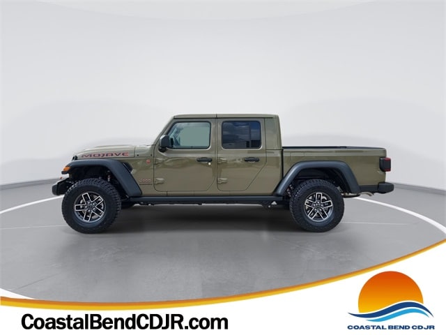 2026 Jeep Gladiator Pickup 