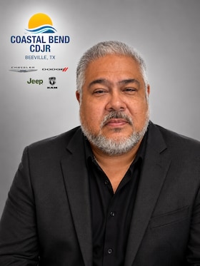 Staff member Juan Garza from ID_1b8472