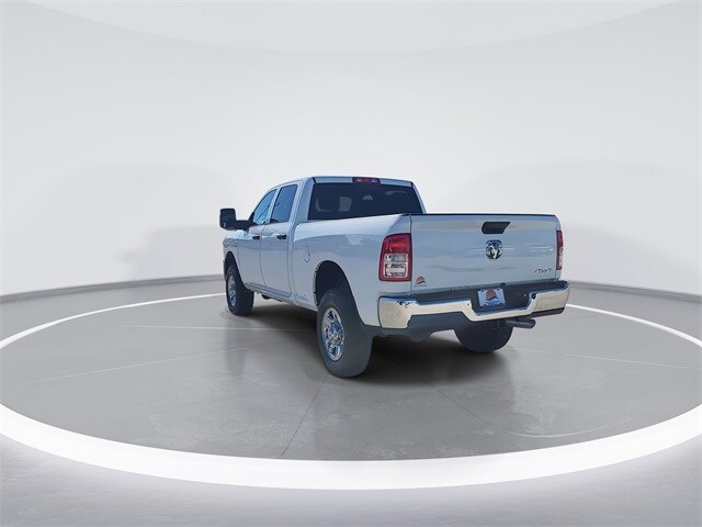 2024 Ram 2500 Tradesman photo 4