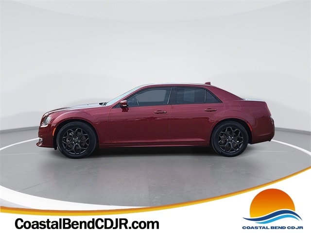 2022 Chrysler 300 Touring L
